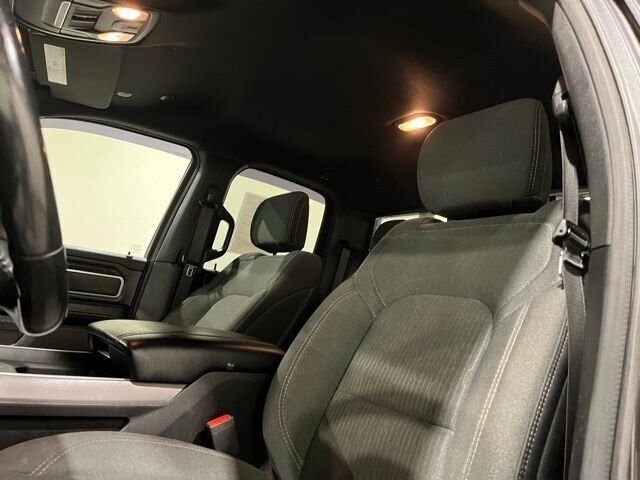 
								2020 RAM 1500 Big Horn/Lone Star w/ Apple Car Play full									