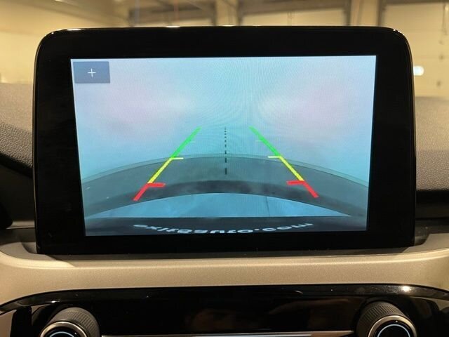 
								2021 Ford Escape SE full									