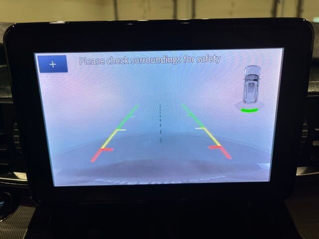 
								2020 Ford Explorer XLT w/ Apple Car Play full									