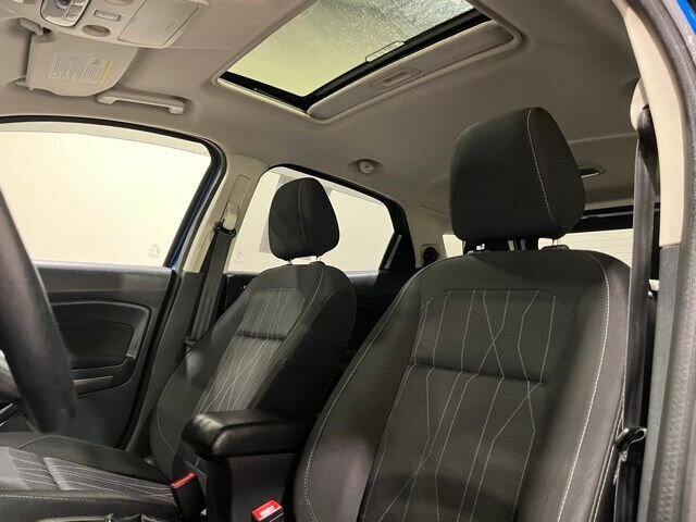 
								2019 Ford EcoSport SE full									