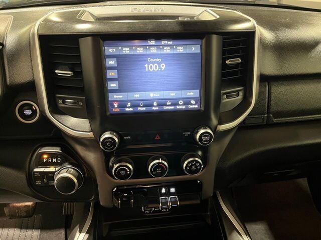 
								2020 RAM 1500 Big Horn/Lone Star w/ Apple Car Play full									