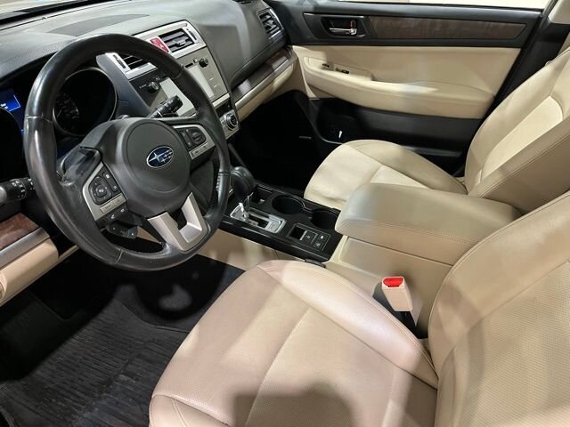 
								2017 Subaru Outback 2.5i Limited w/ Navigation full									