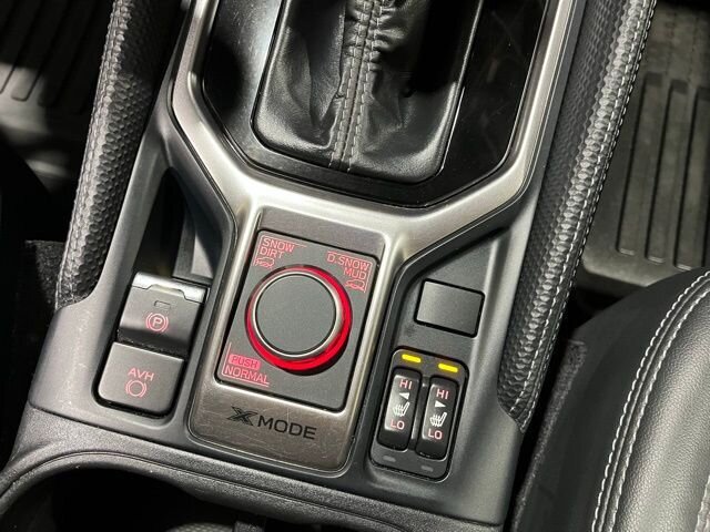 
								2020 Subaru Forester Limited w/ Apple Car Play and Navigation full									