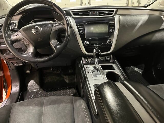 
								2019 Nissan Murano SV w/ Apple Car Play full									
