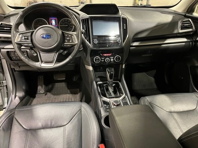 
								2020 Subaru Forester Limited w/ Apple Car Play and Navigation full									