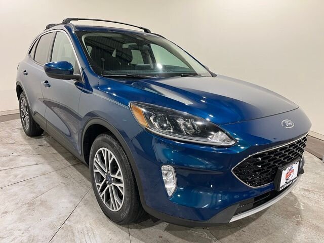 
								2020 Ford Escape SEL w/ Apple Car Play full									