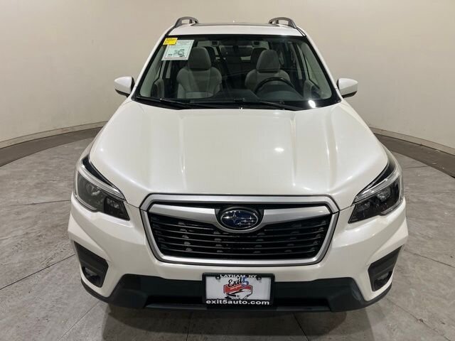
								2021 Subaru Forester Premium w/ Apple Car Play full									
