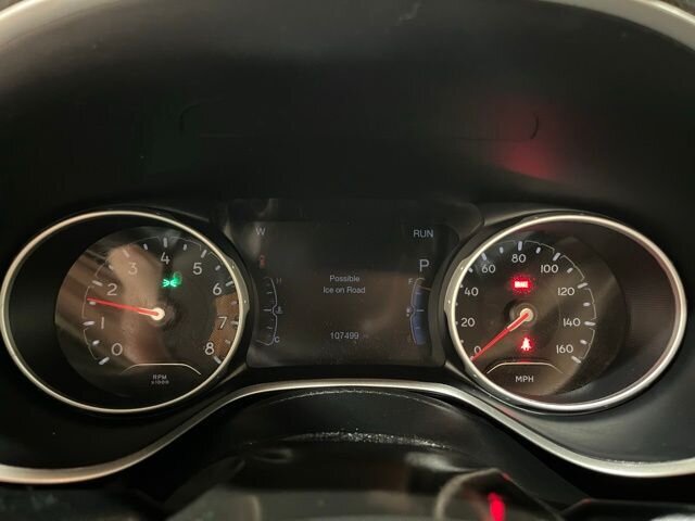 
								2018 Jeep Compass Limited w/ Navigation full									