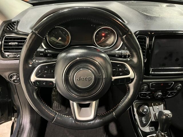 
								2018 Jeep Compass Limited w/ Navigation full									