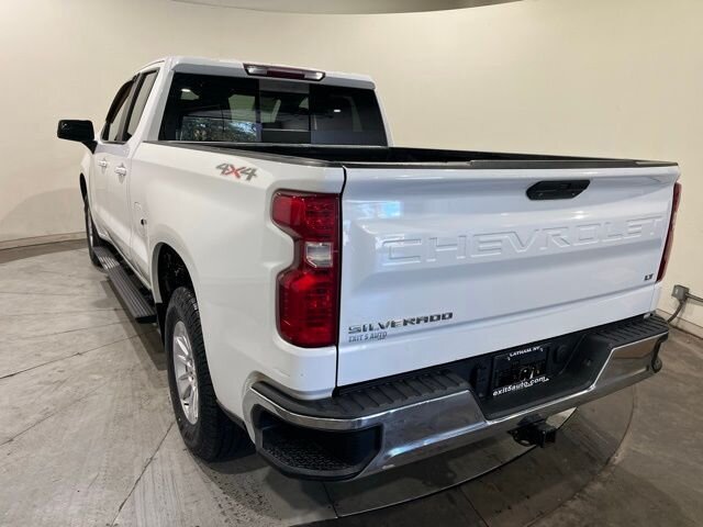 
								2019 Chevrolet Silverado 1500 LT w/ Apple Car Play full									
