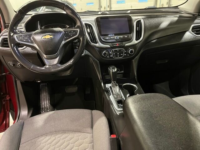 
								2018 Chevrolet Equinox LT w/ Apple Car Play full									