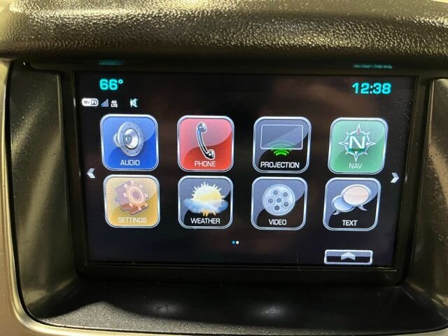 
								2018 Chevrolet Suburban Premier w/ Navigation full									