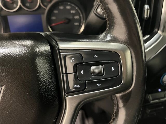 
								2019 Chevrolet Silverado 1500 LT w/ Apple Car Play full									