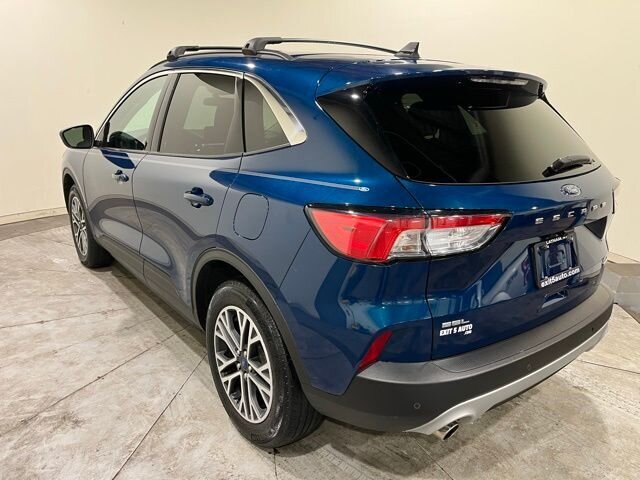 
								2020 Ford Escape SEL w/ Apple Car Play full									