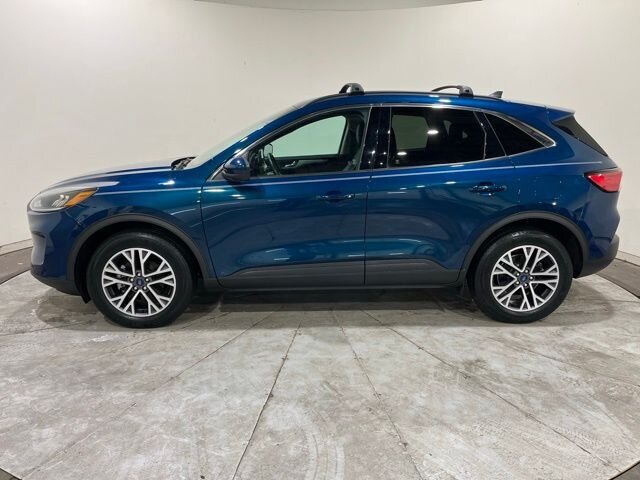 
								2020 Ford Escape SEL w/ Apple Car Play full									