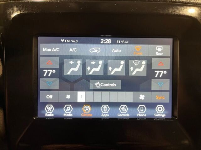 
								2019 Jeep Compass Latitude full									