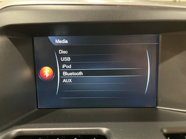 
								2015 Volvo XC60 T6 Platinum w/ Navigation full									