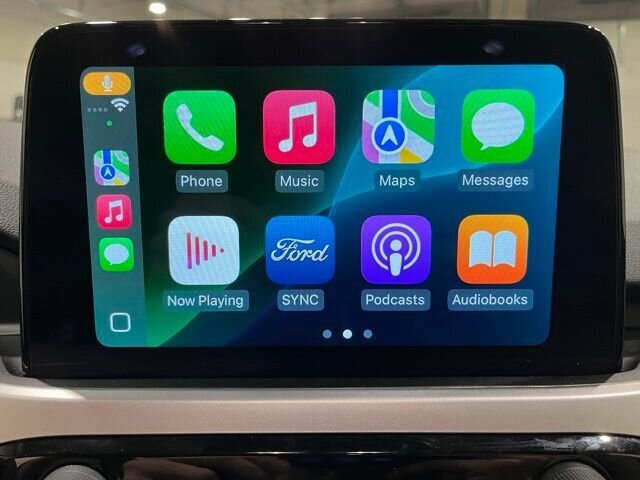 
								2020 Ford Escape SEL w/ Apple Car Play full									