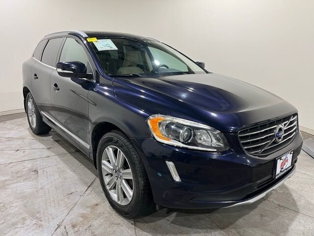 
								2017 Volvo XC60 T5 Inscription w/ Navigation full									