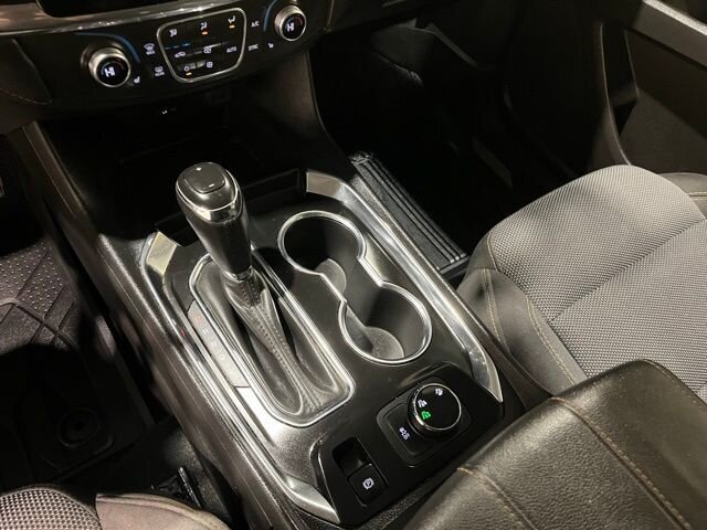 
								2018 Chevrolet Traverse LT w/ Apple Car Play full									