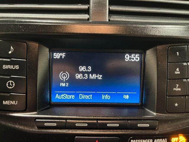 
								2018 Ford Explorer XLT full									