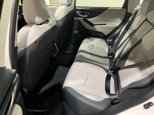 
								2021 Subaru Forester Premium w/ Apple Car Play full									