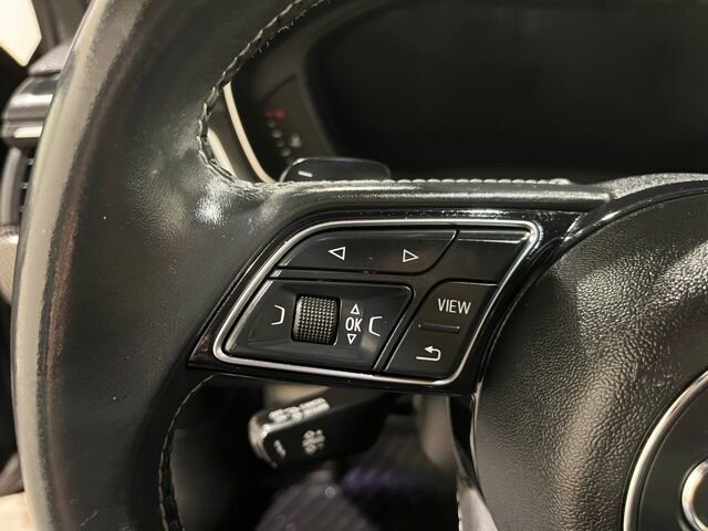 
								2018 Audi S4 3.0T Prestige quattro w/ Apple Car Play and Naviga full									