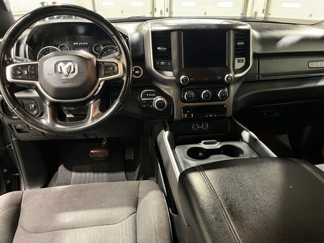 
								2020 RAM 1500 Big Horn/Lone Star w/ Apple Car Play full									