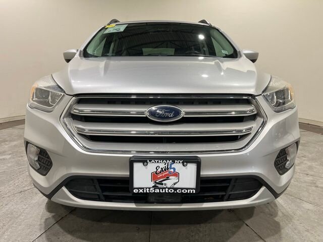 
								2019 Ford Escape SEL w/ Apple Car Play full									