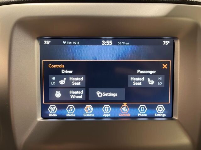 
								2019 Jeep Compass Sport w/ Apple Car Play full									