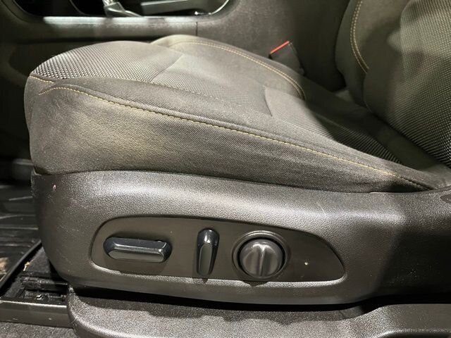 
								2018 Chevrolet Traverse LT w/ Apple Car Play full									