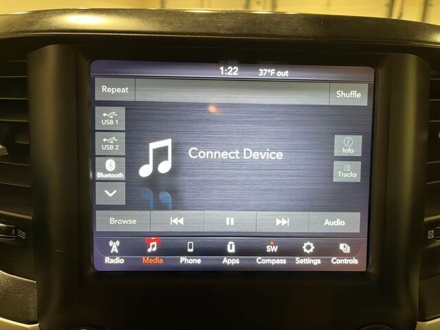 
								2020 RAM 1500 Big Horn/Lone Star w/ Apple Car Play full									