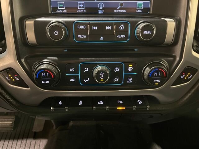 
								2017 GMC Sierra 1500 SLE w/ Navigation full									
