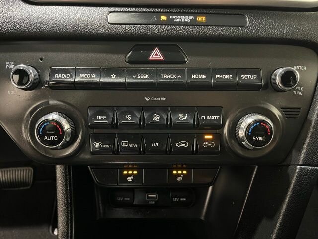 
								2020 Kia Sportage LX w/ Apple Car Play full									