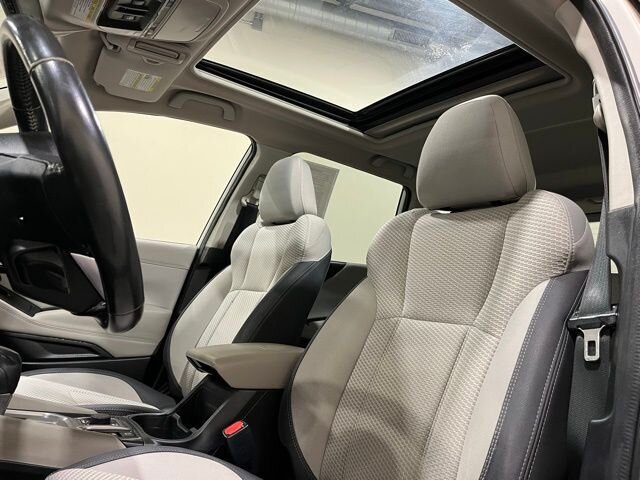 
								2021 Subaru Forester Premium w/ Apple Car Play full									