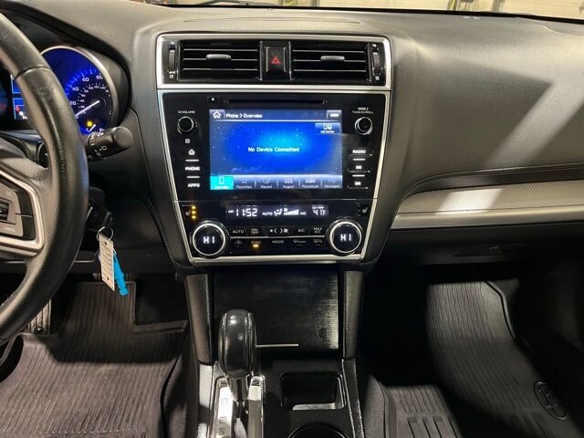 
								2018 Subaru Outback 2.5i Premium w/ Apple Car Play full									
