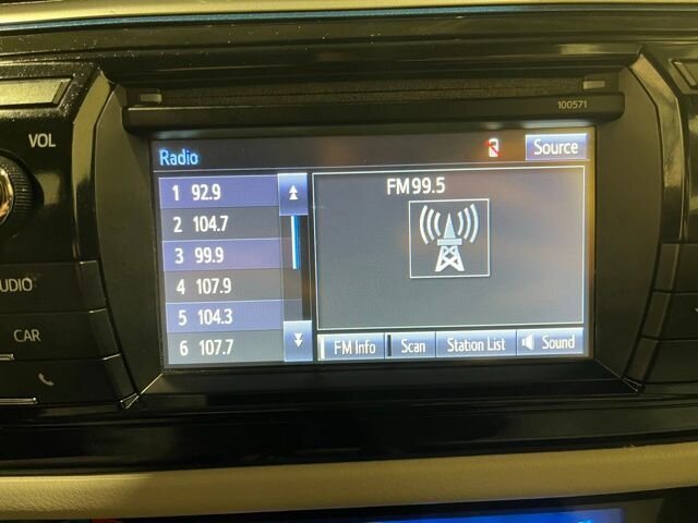 
								2016 Toyota Corolla LE full									