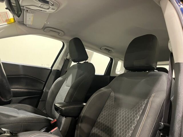 
								2018 Jeep Compass Sport full									