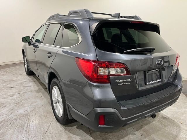 
								2018 Subaru Outback 2.5i Premium w/ Apple Car Play full									